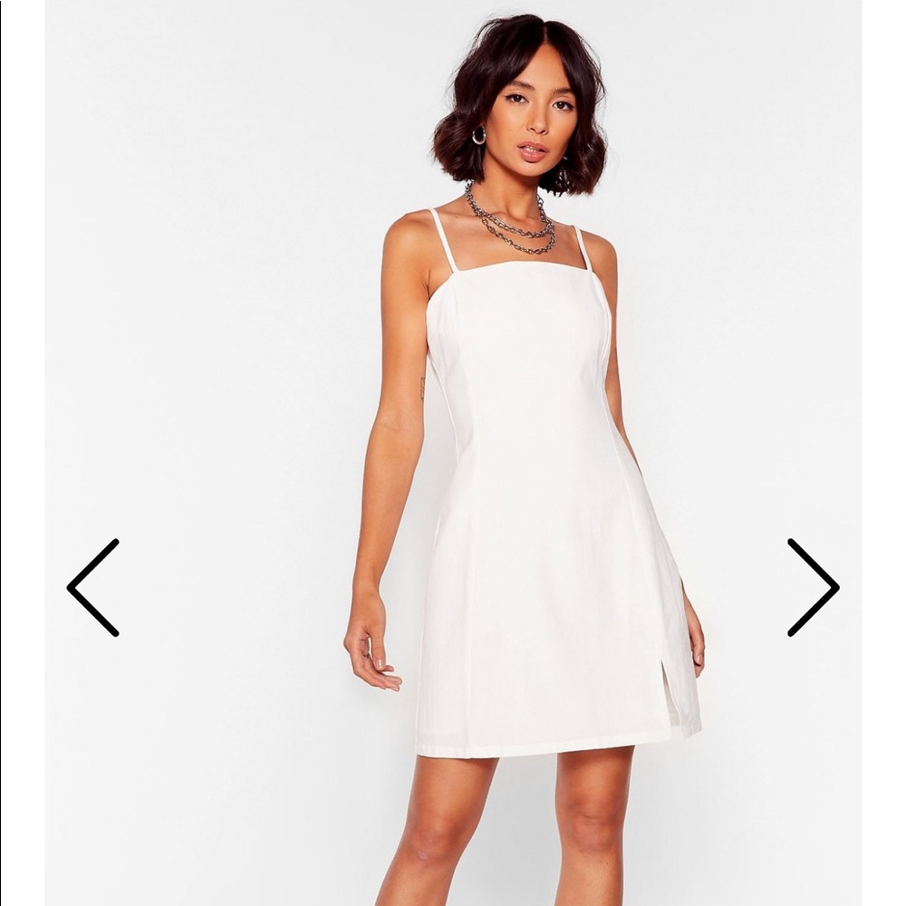 ITS NOT SQUARE LINEN MINI DRESS 🌸